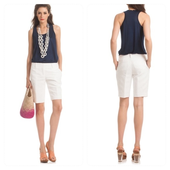 Trina Turk Pants - Trina Turk Yalena Bermuda Short Slim Fit Textured Short